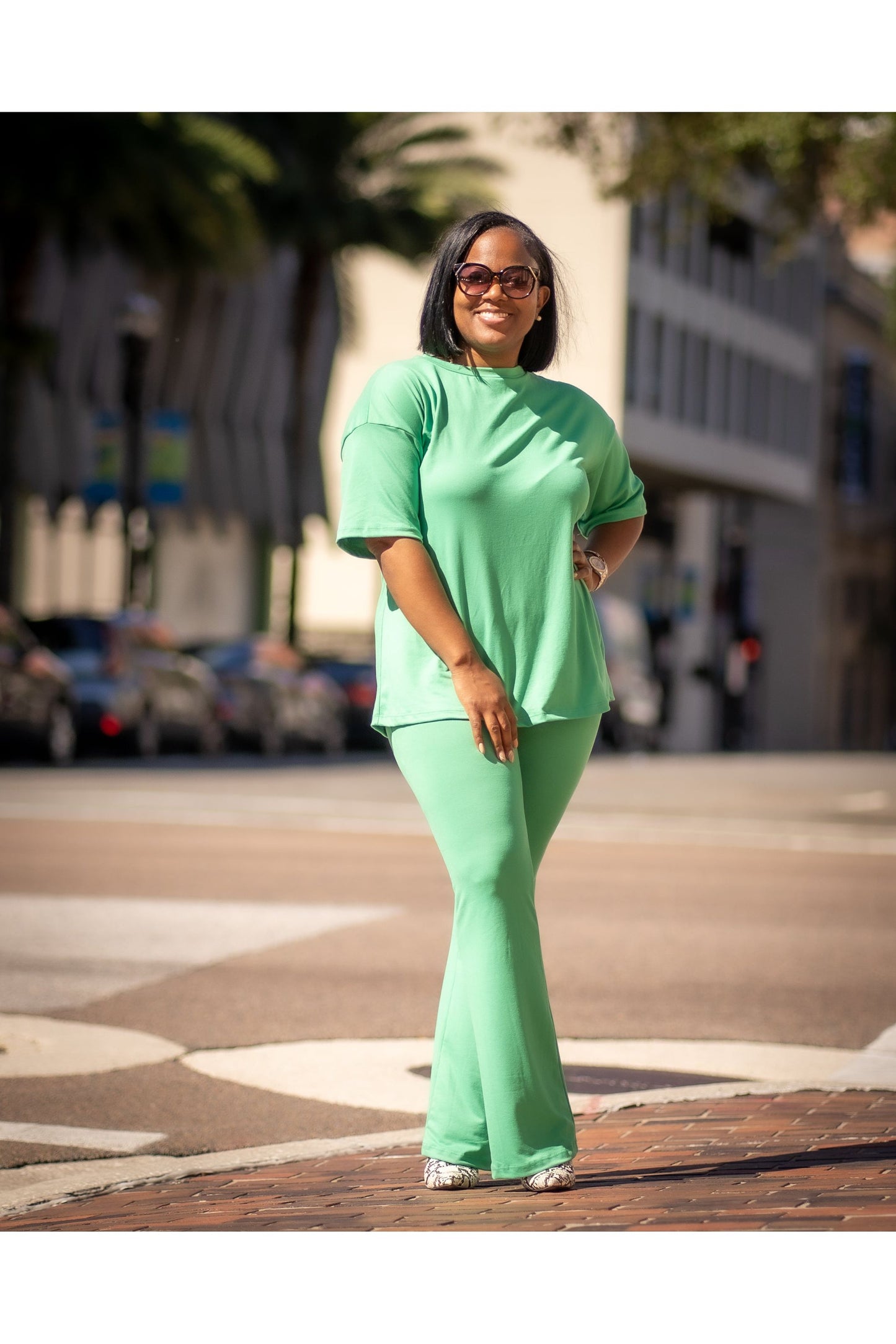 Relaxed Fit Flared Legging Set| Kelly Green
